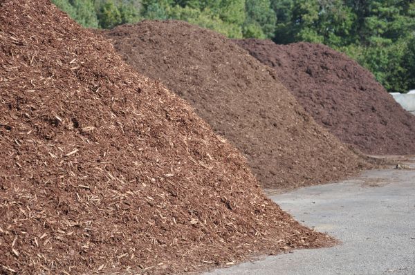 Brown Mulch Delivery in Crown Point