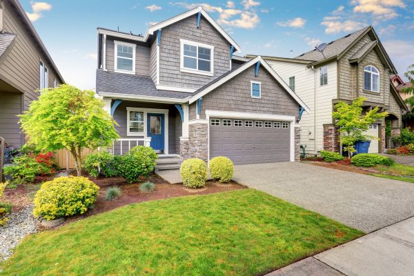 Curb Appeal Landscaping in Crown Point