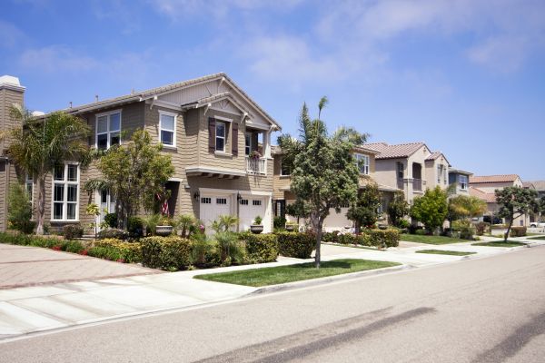 Neighborhood Landscaping in Crown Point